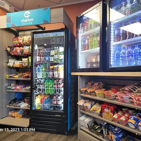 Clarion Pointe Greensboro Airport Zewnętrze zdjęcie