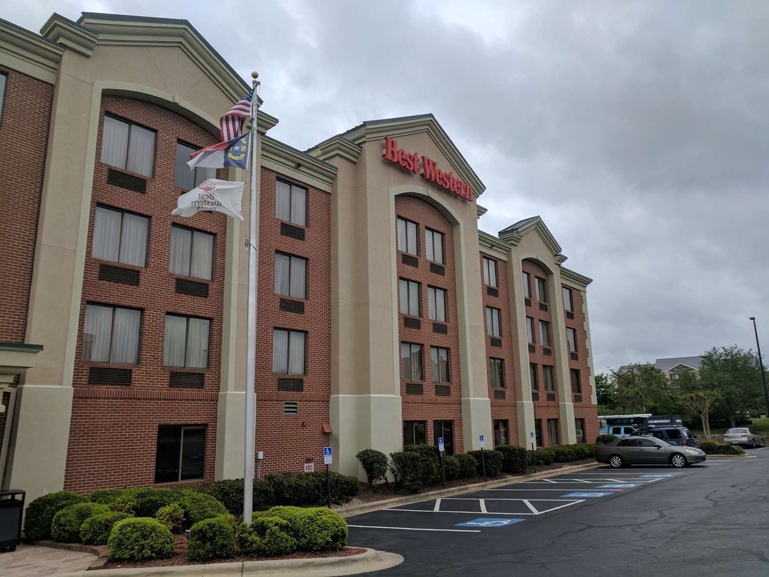 Clarion Pointe Greensboro Airport Zewnętrze zdjęcie